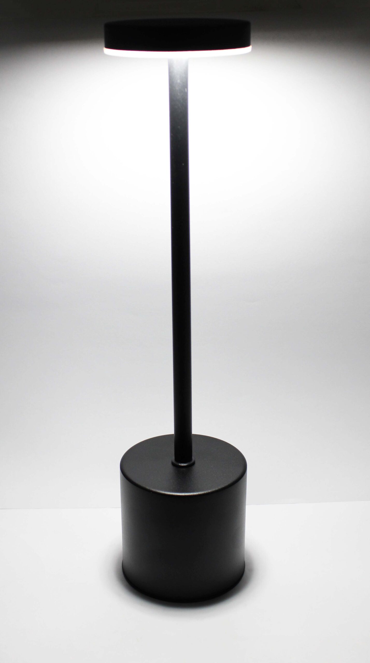 LUMINÁRIA DE MESA RECARREGÁVEL, 20 LEDS, 1200MAH