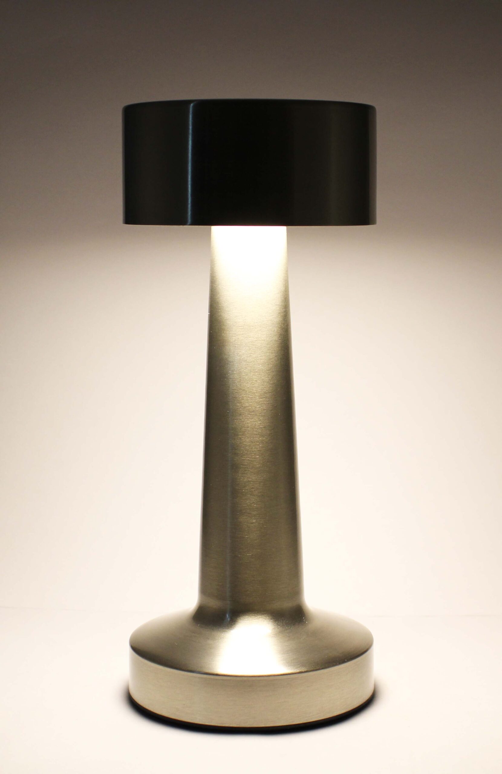 LUMINÁRIA DE MESA RECARREGÁVEL, 20 LEDS, 1200MAH